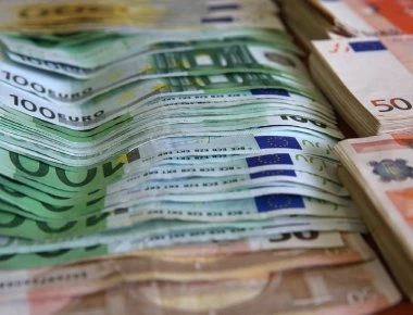 Ηandelsblatt: «Πολύ δύσκολα η Ελλάδα θα επιστρέψει στις αγορές» - Μνημόνια ξανά;